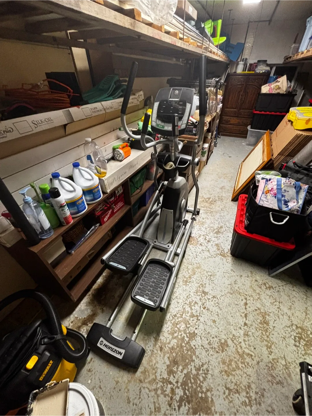 Horizon Elliptical Trainer