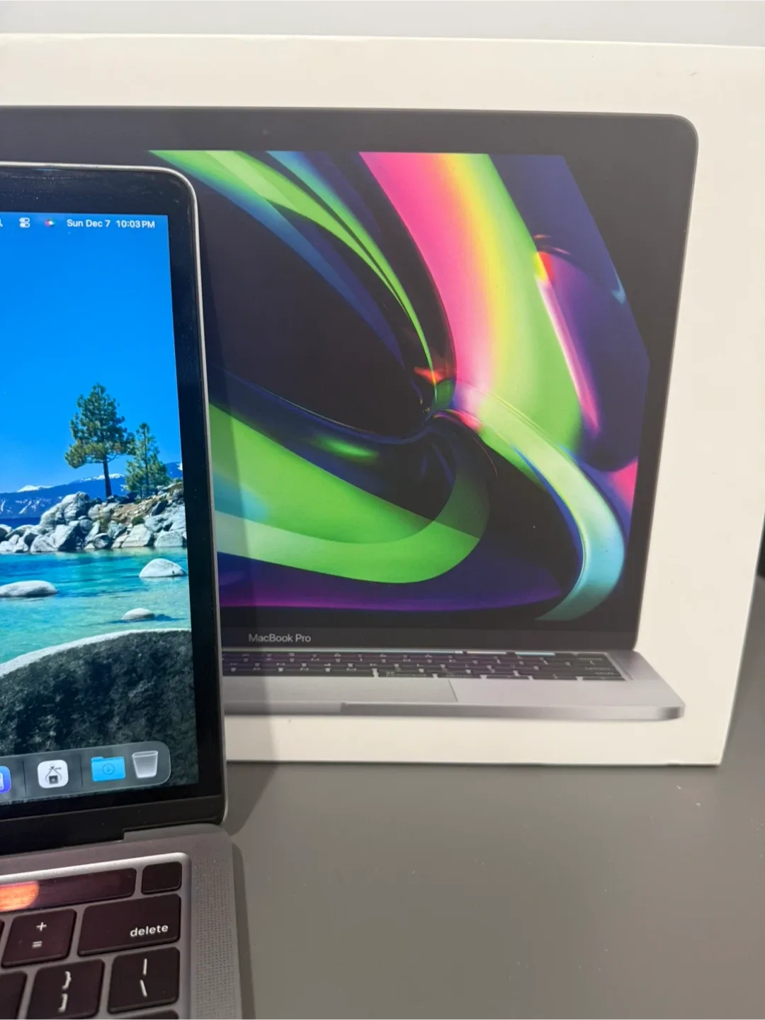 2022 MacBook Pro M2 chip image indicator(2)