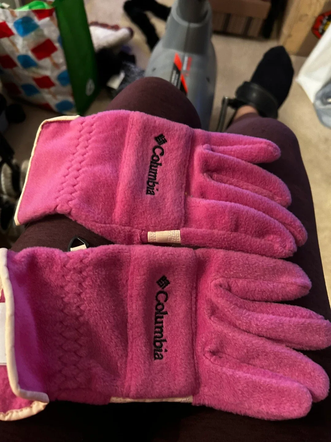 Columbia Pink Fleece Gloves