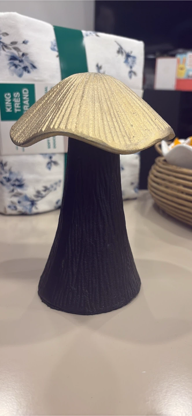 Mushroom Decor - Gold and Black - photo 2