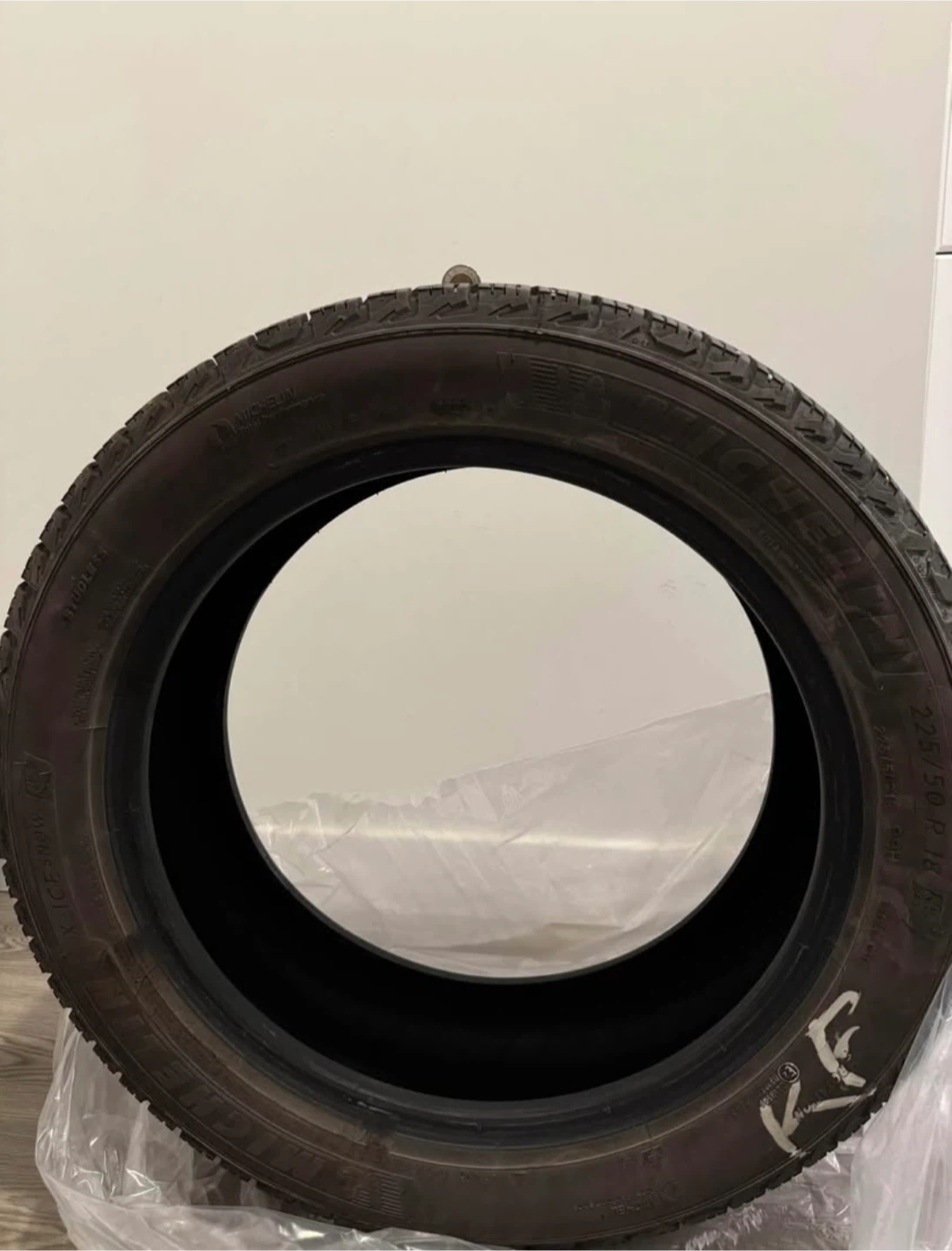 Michelin X-Ice Snow Tire 225/50 R18 (Set of 4)