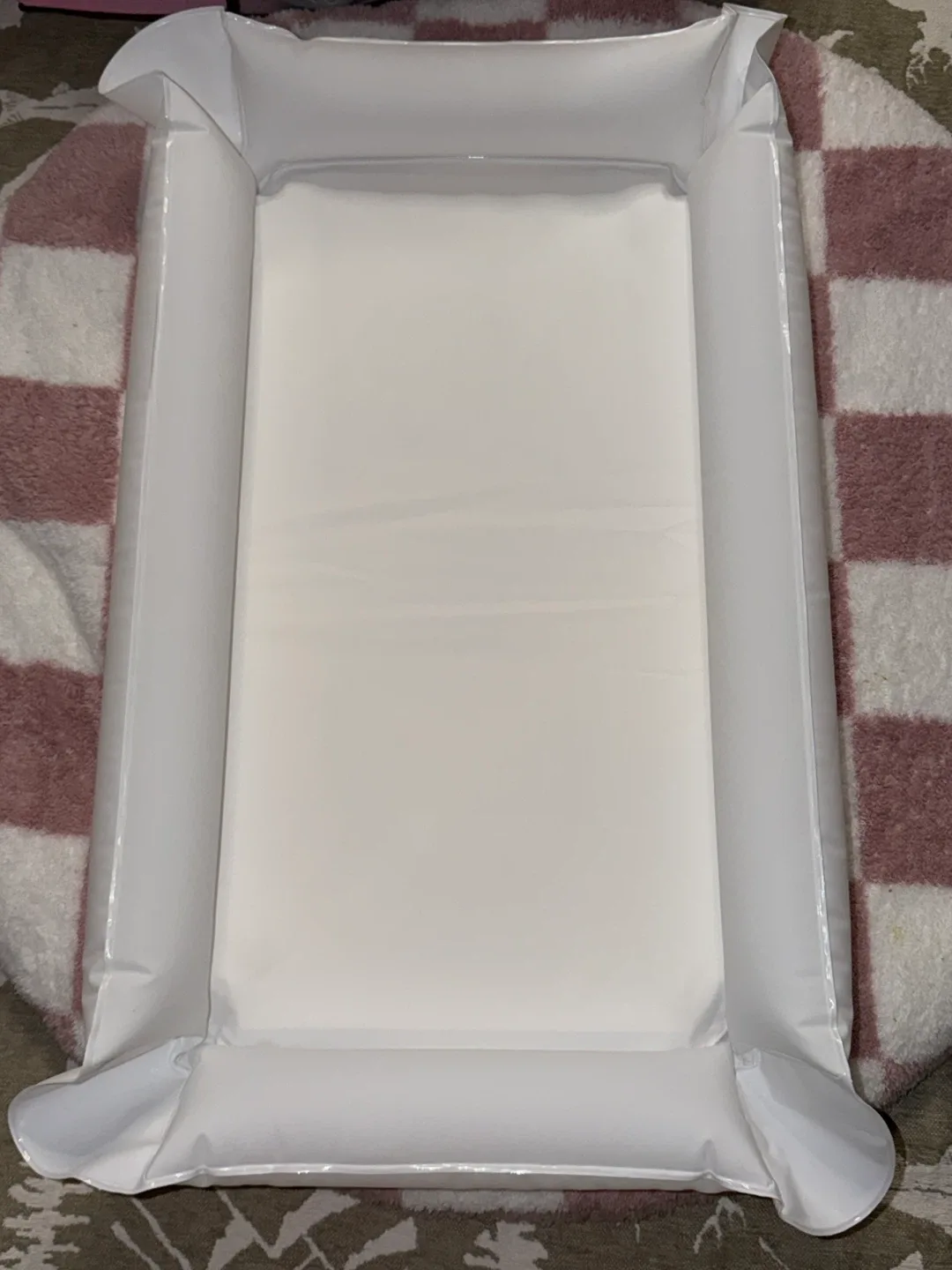 Inflatable Baby change pad- White
