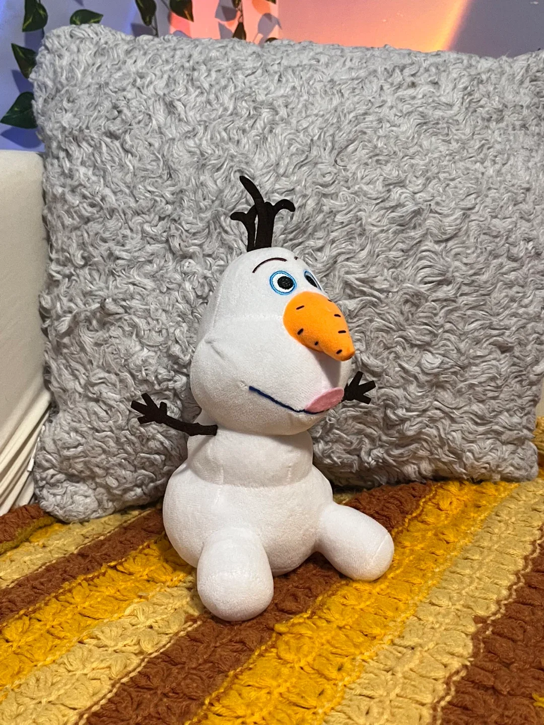 NEW Disney Frozen Olaf Plush Toy