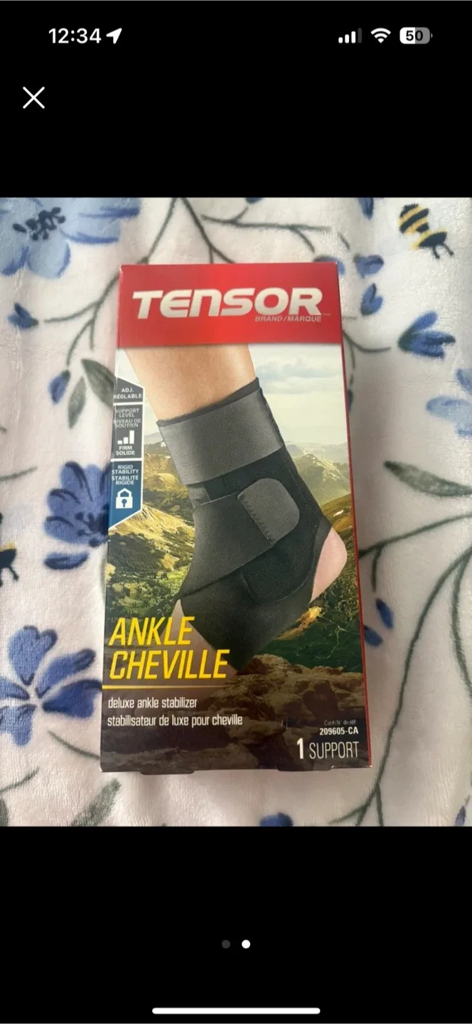 ACE Brand Deluxe Ankle Stabilizer image indicator(2)