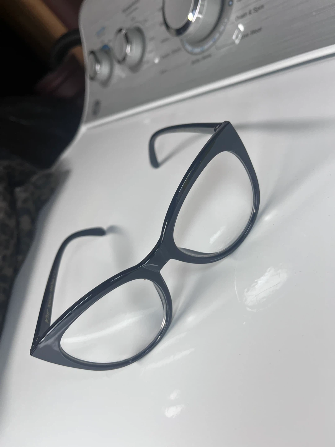 Betsey Johnson Black Glasses AE0420 VMP2007 BLK - photo 4