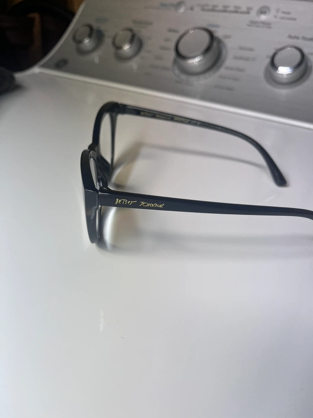 Betsey Johnson Black Glasses AE0420 VMP2007 BLK