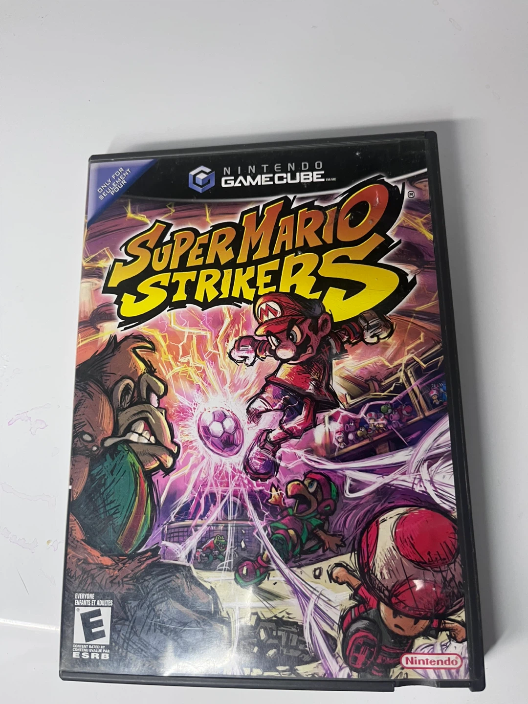 Super Mario Strikers - Nintendo GameCube - photo 2