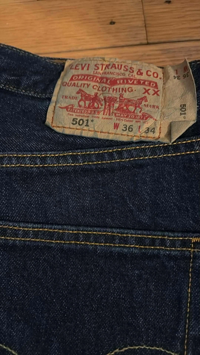 Levi Strauss & Co 501 Jeans W36 L34 - photo 3