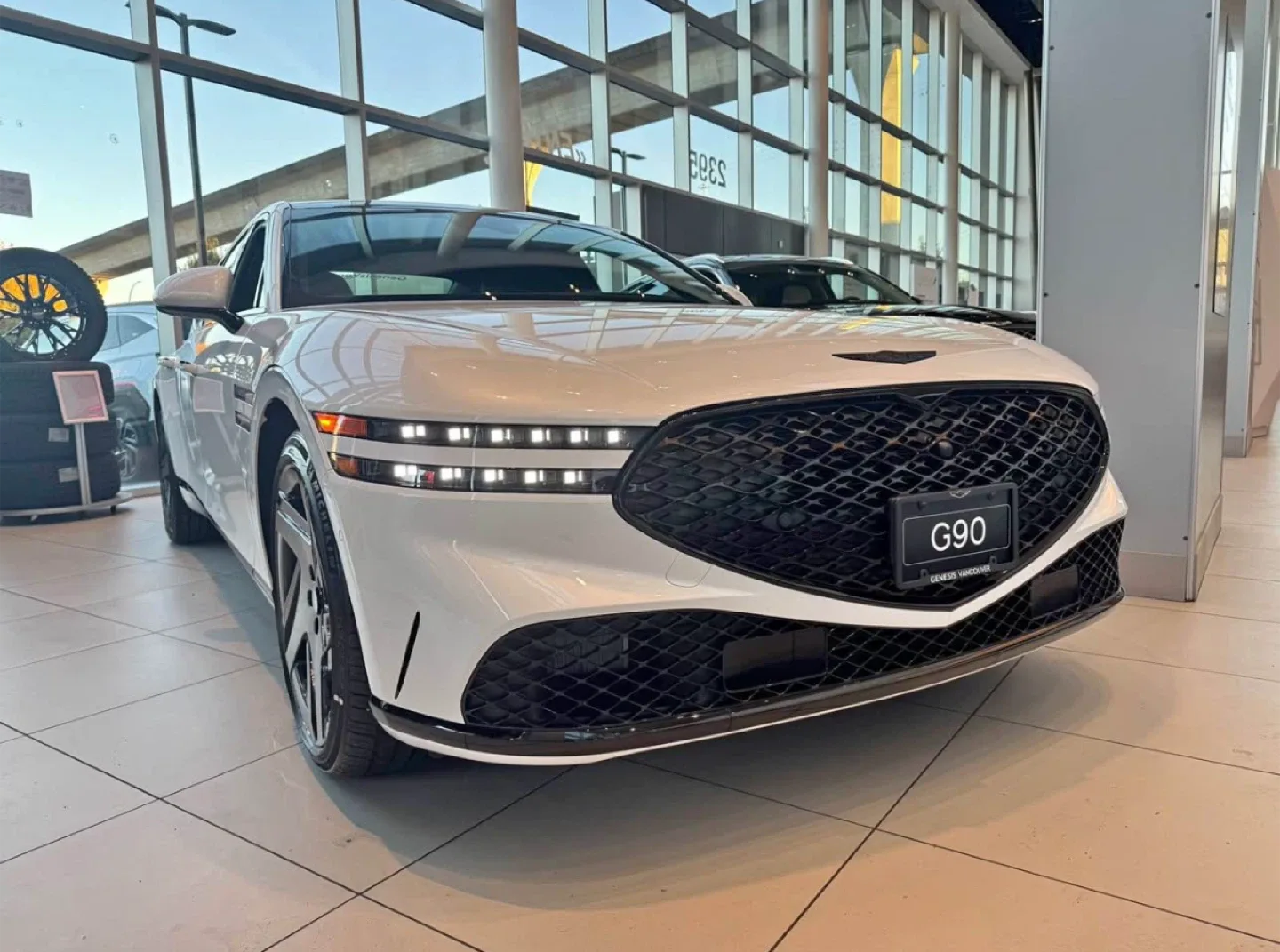 2026 Genesis G90 3.5T Prestige Black e-SC AWD