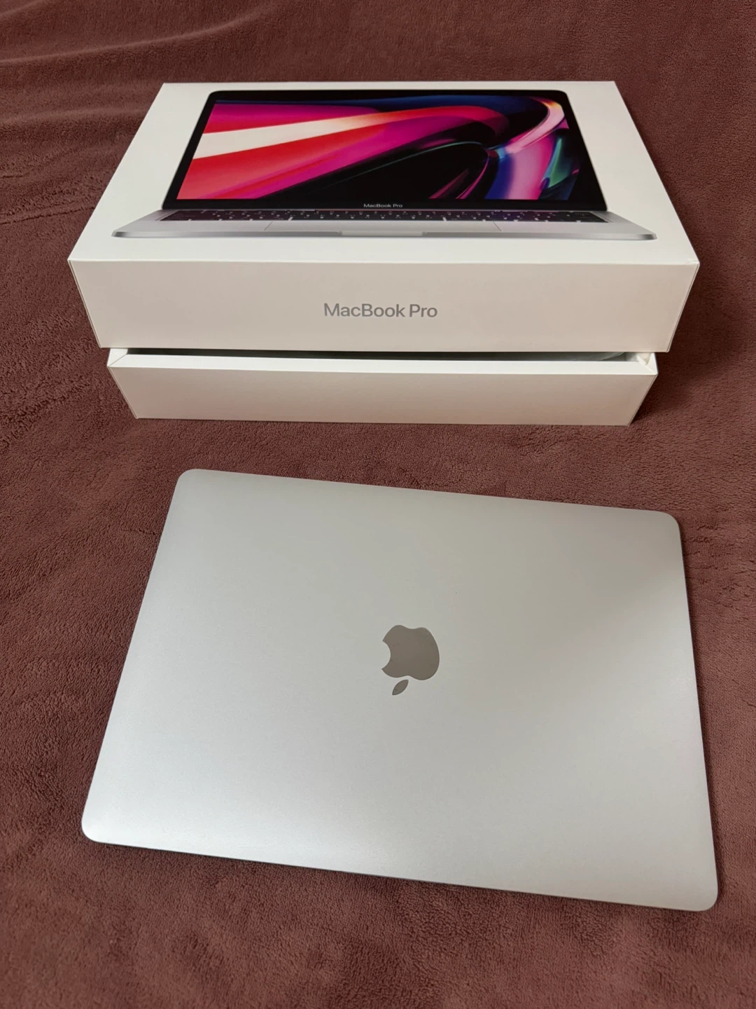 MacBook Pro - photo 2