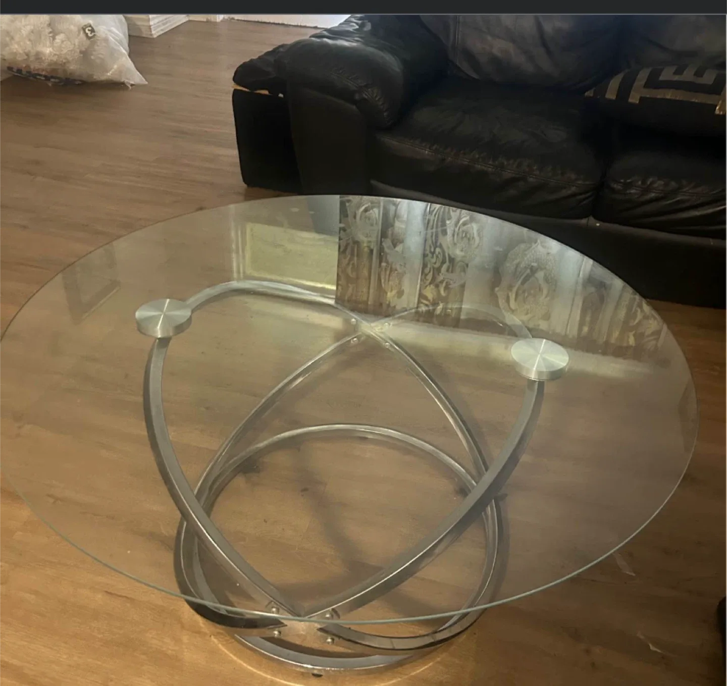 Round Glass Coffee Table w/ Chrome Base