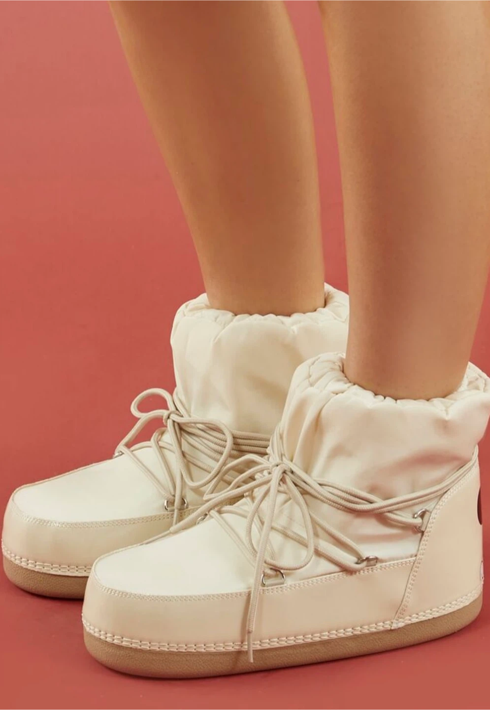 Disney Mickey & Minnie Mouse Moon Boots