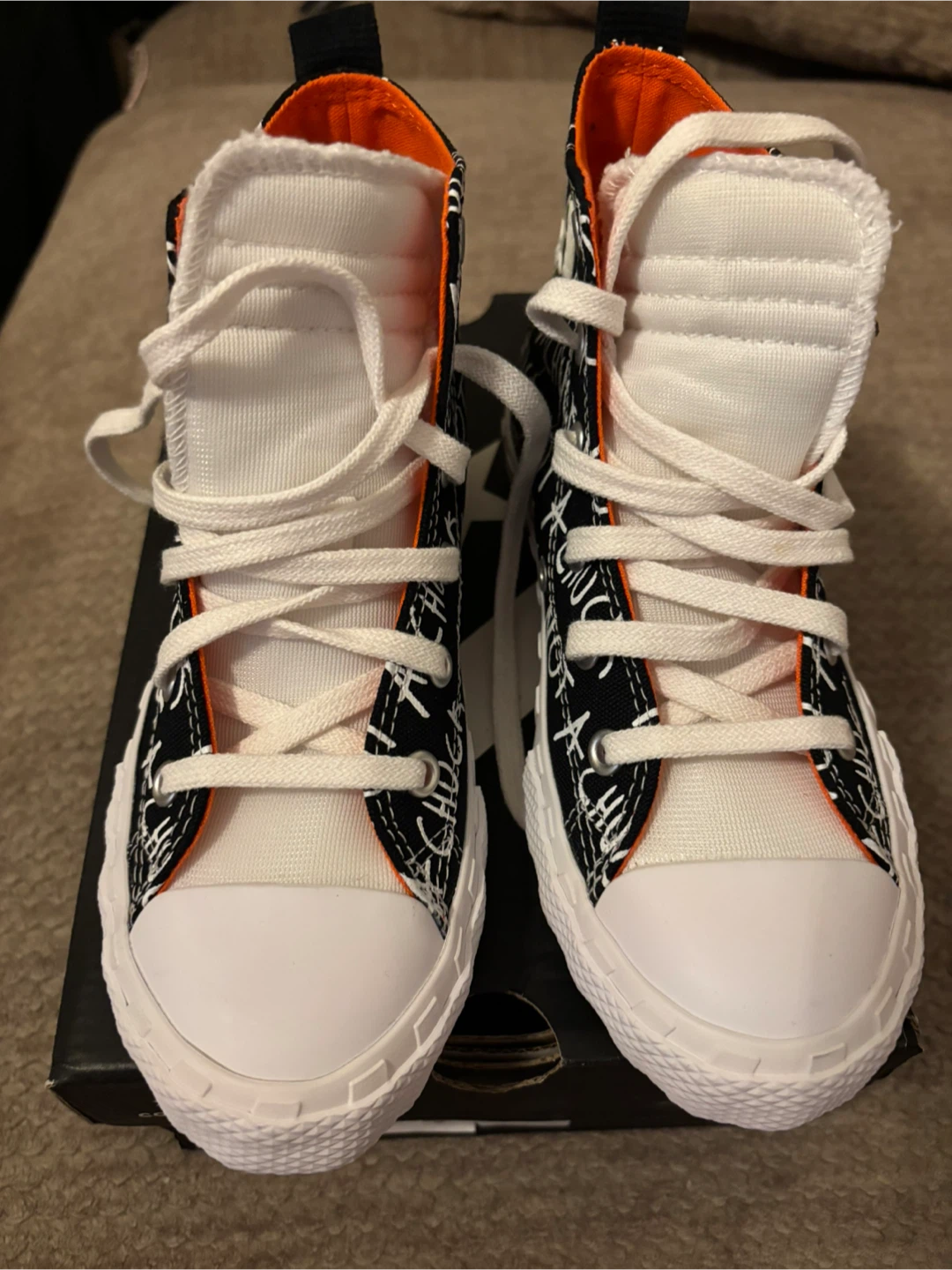 Converse Chuck Taylor All Star High Top - Youth Size 1 - photo 3