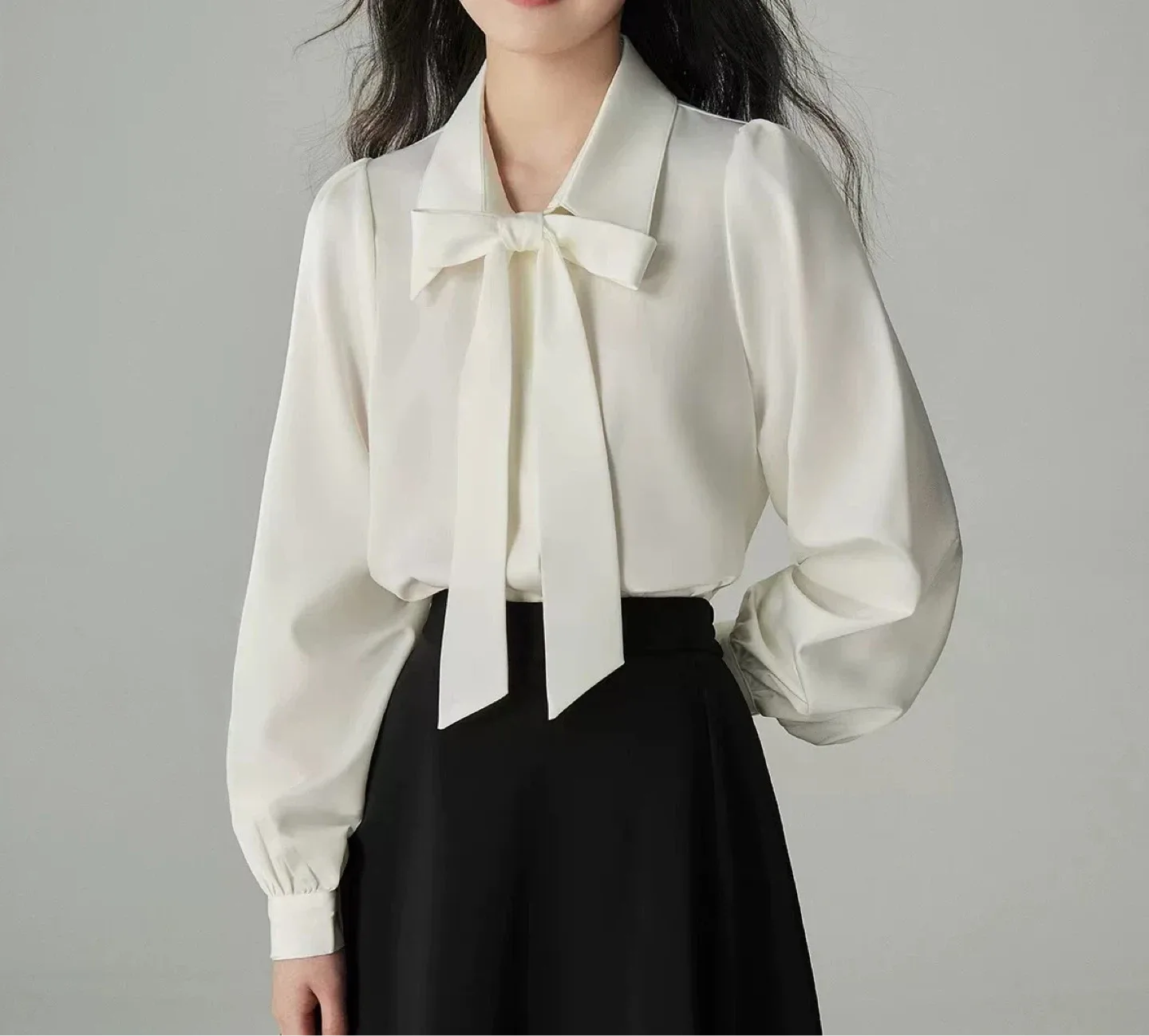 White Blouse with Ribbon Size L