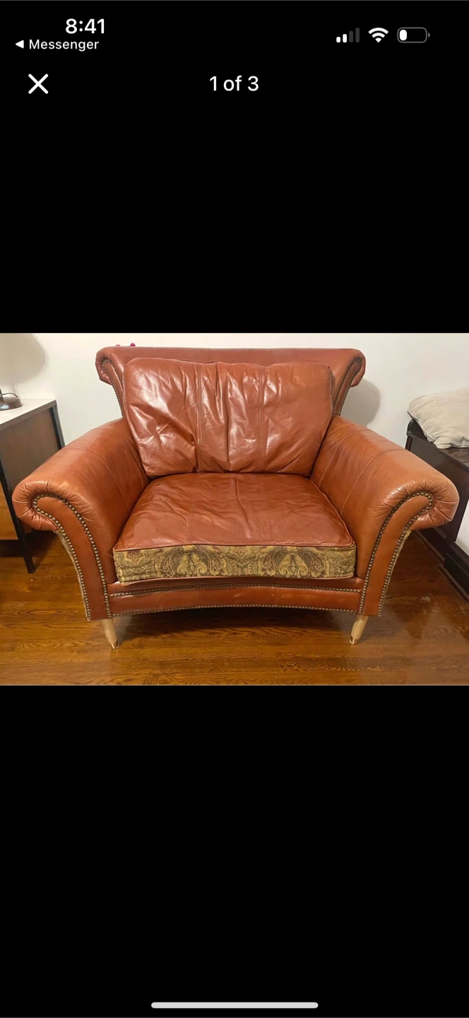 Huge Whiskey leather chair. Garage pick up