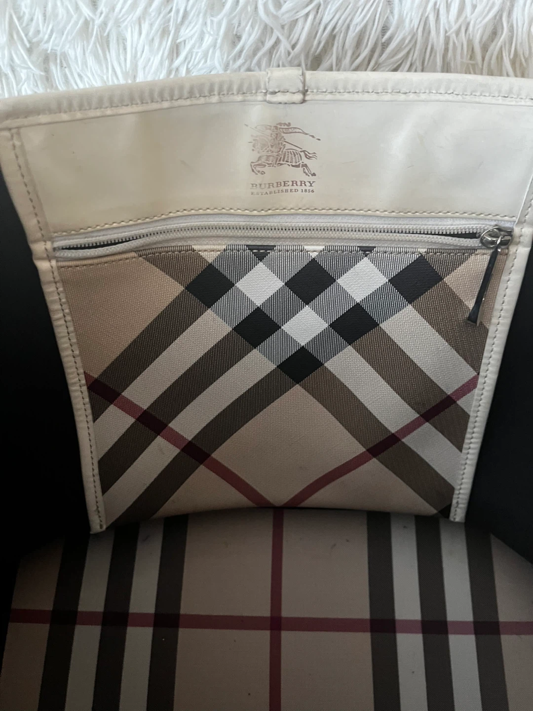 Burberry Tote Bag - photo 3