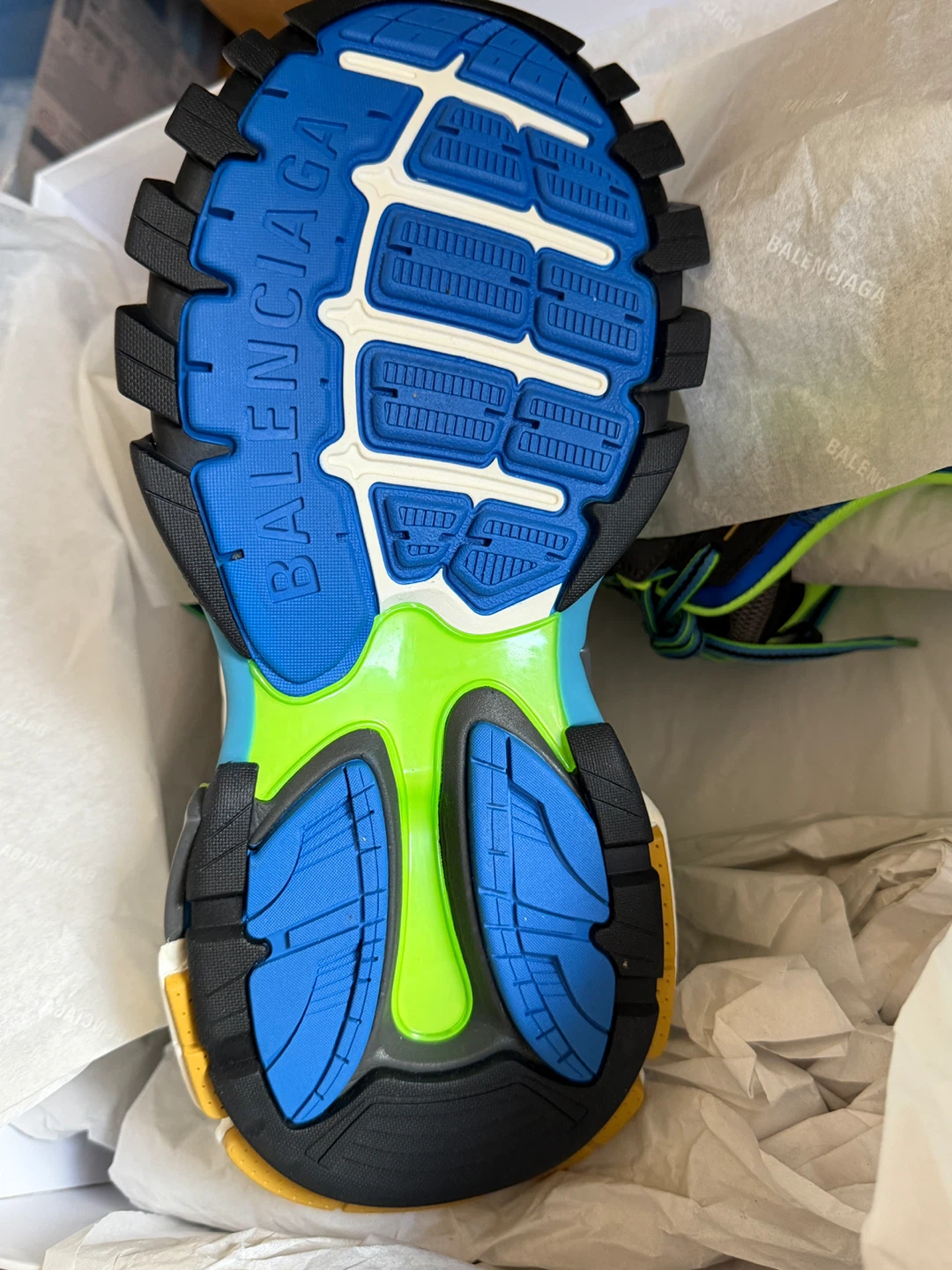 Balenciaga Track Sneakers - photo 4