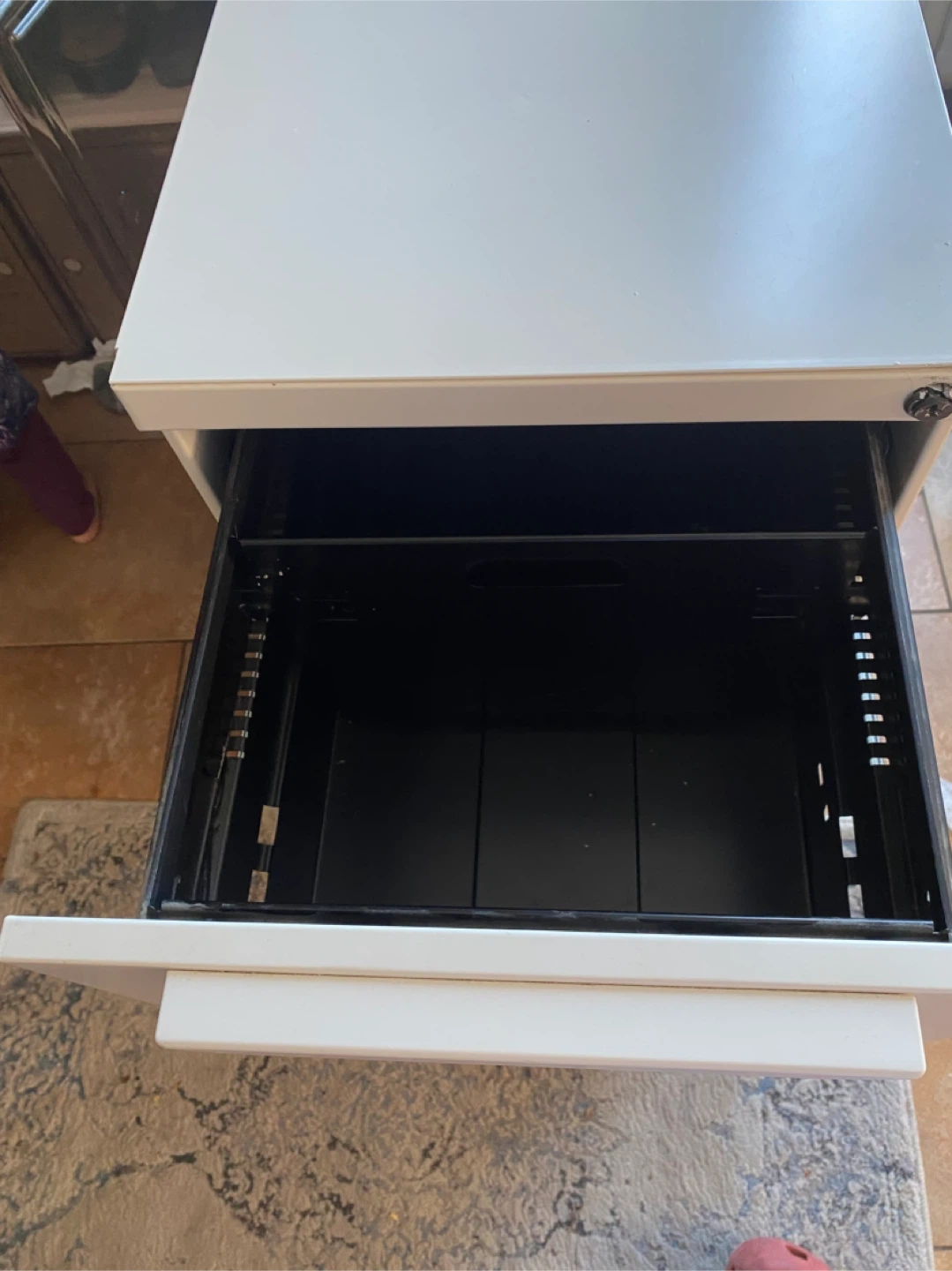 White Filing Cabinet - Two Drawers - photo 3