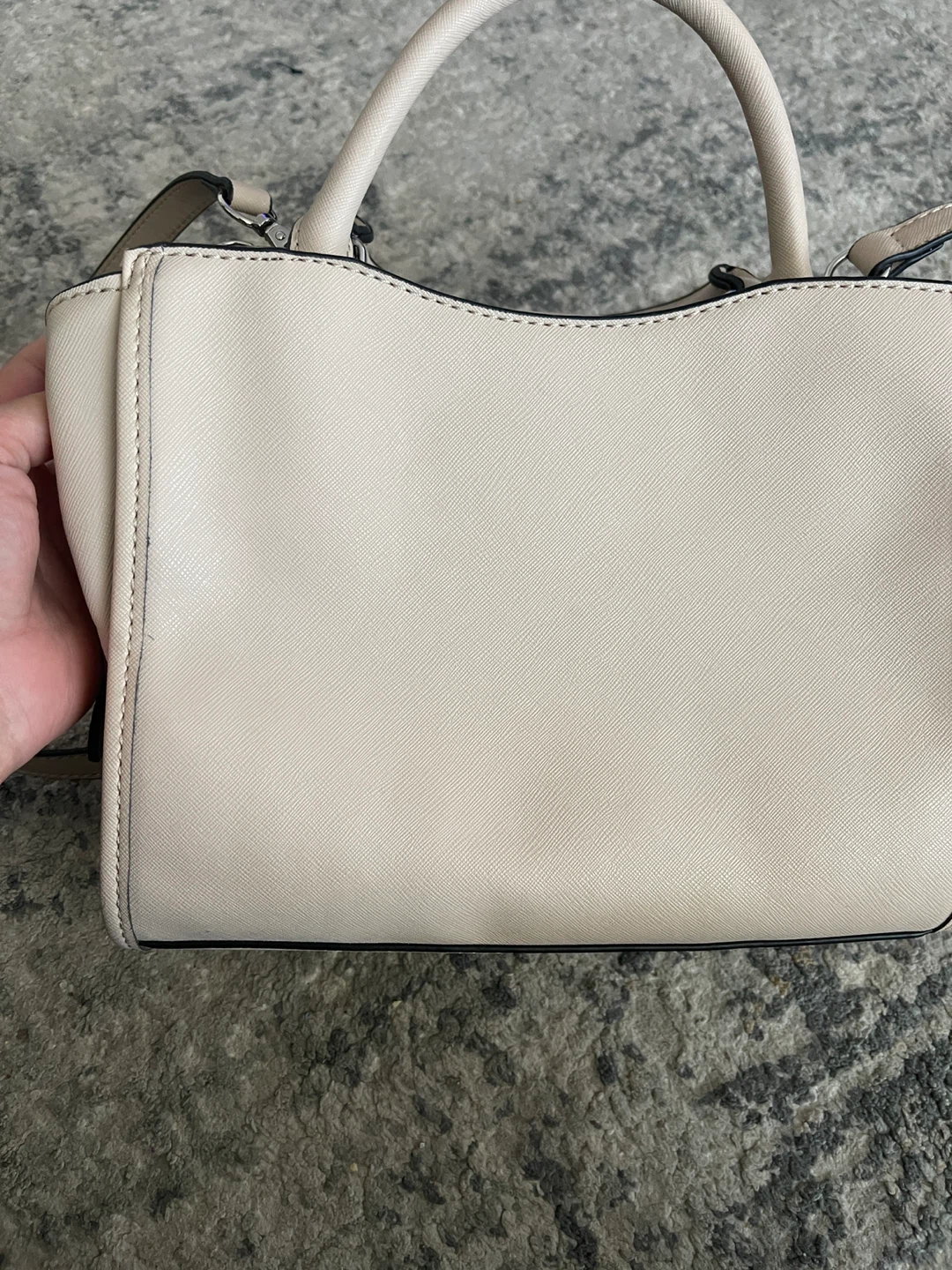 Guess Los Angeles Satchel Bag - photo 3