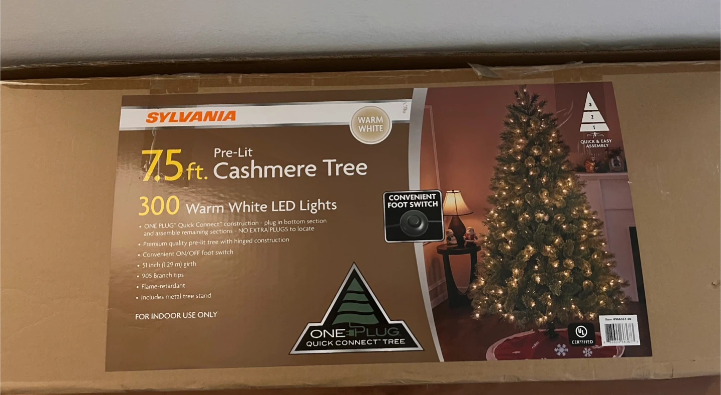 Sylvania 7.5 ft Pre-Lit Cashmere Christmas Tree - photo 4