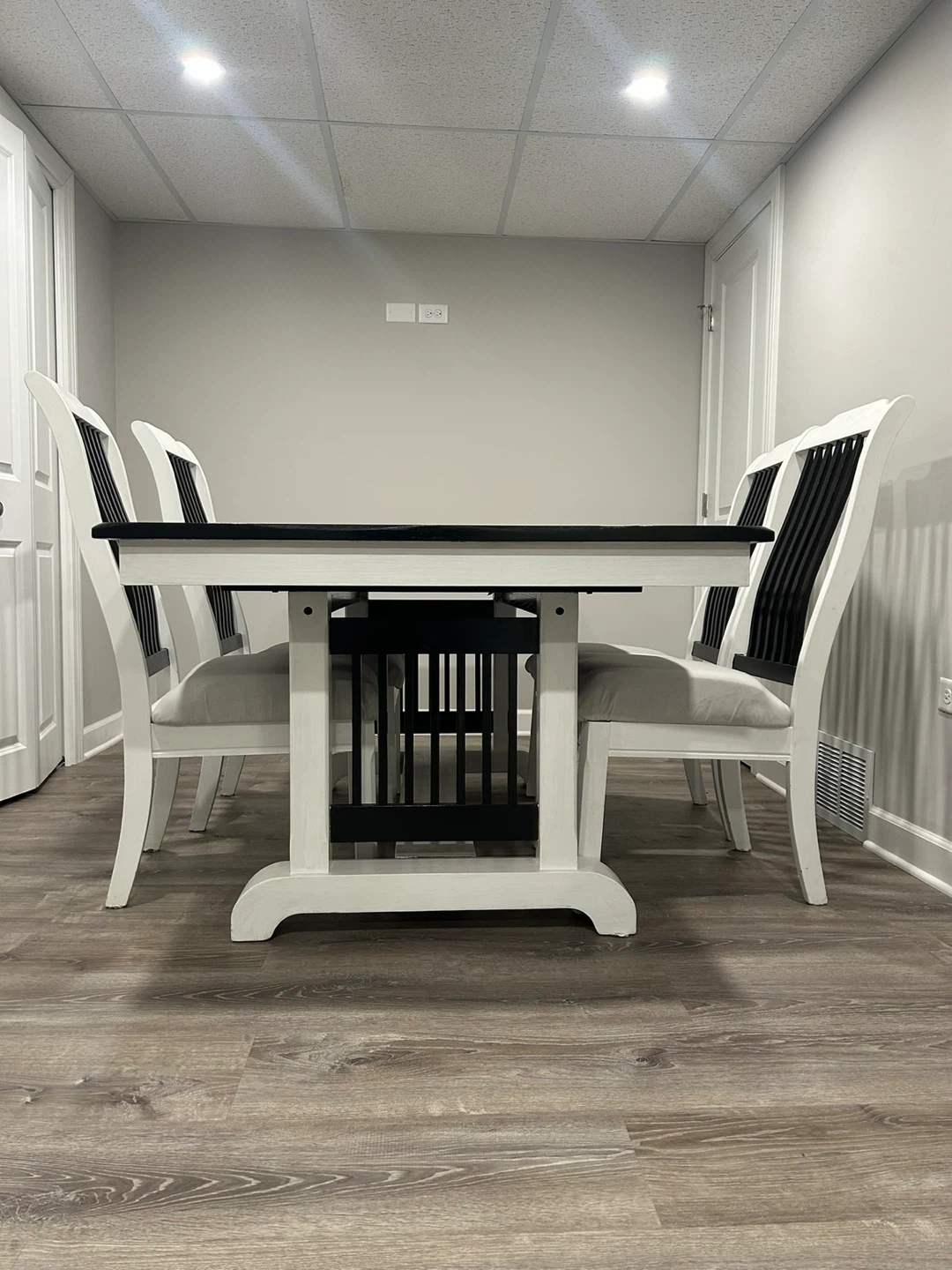 Dining Table with 4 Chairs - Black & White - photo 2