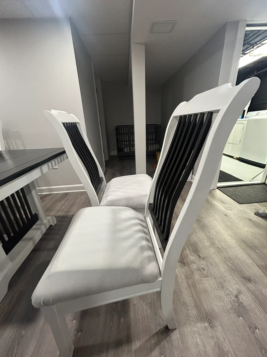 Dining Table with 4 Chairs - Black & White - photo 4