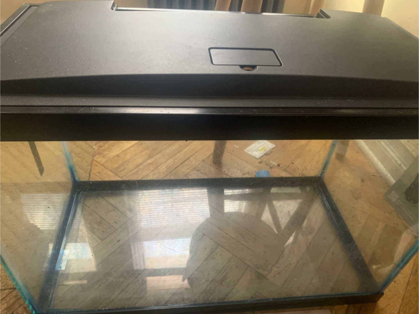 Used Fish Tank - photo 2