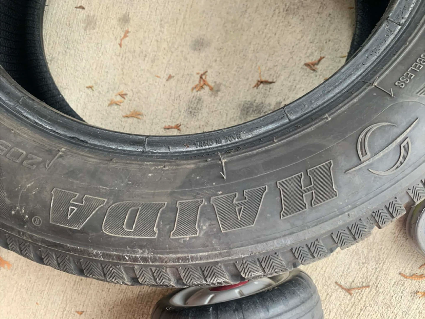 Haida Winter Tire 205/60R16 96T XL - photo 4