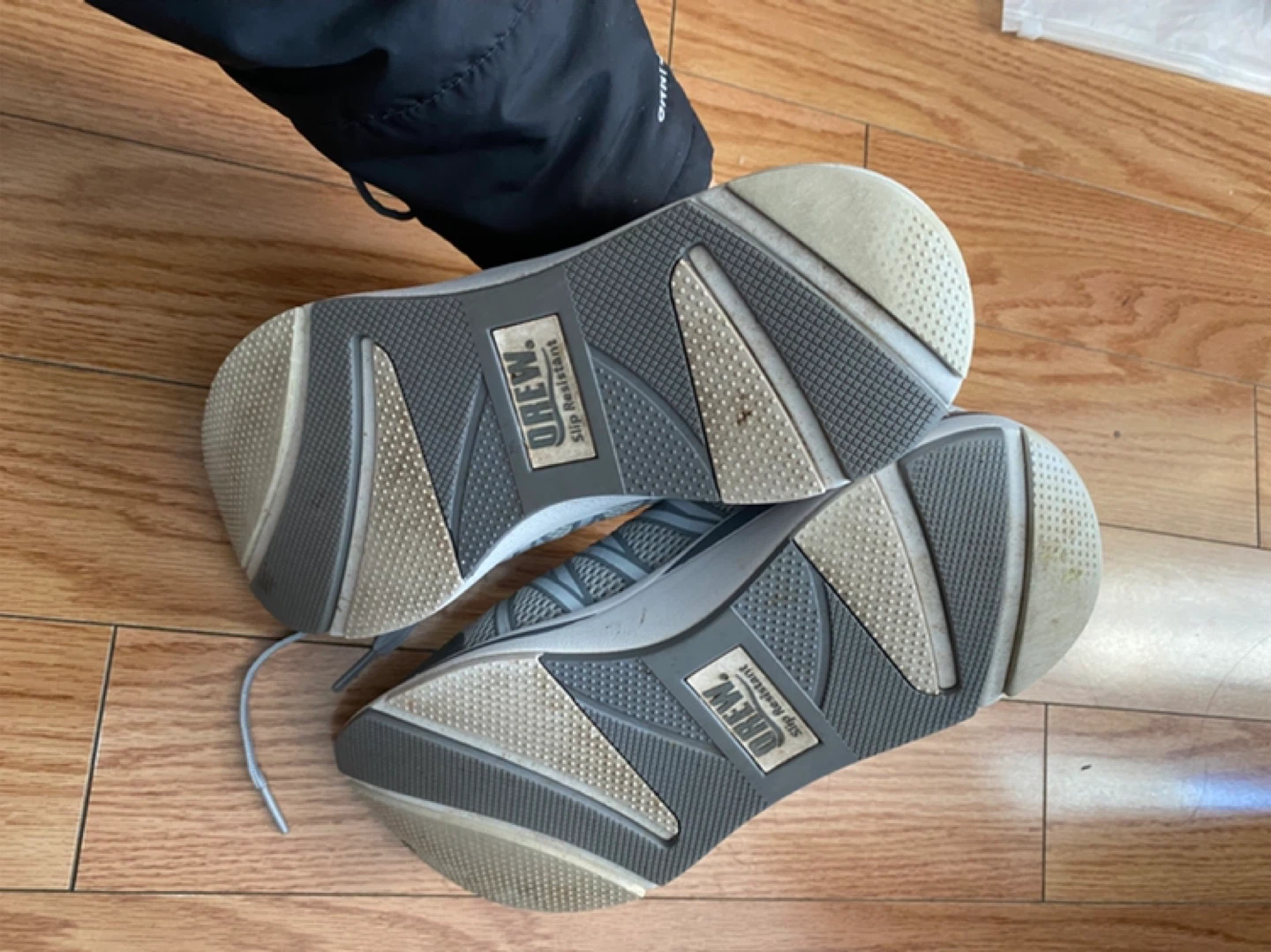 Men‘s Shoes Sports Grey US 7 for Big Kds or Men - photo 4