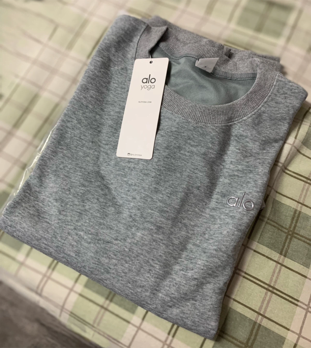 ALO Yoga Crew Neck Sweatshirt - Grey, Size L - photo 3