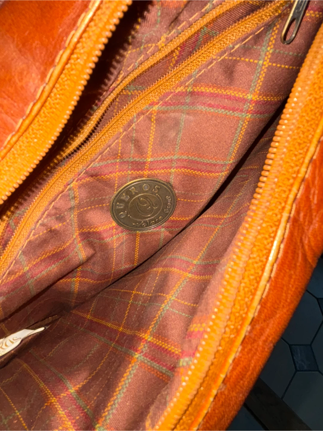 QUEROS VOLARE GROUP VINTAGE LEATHER BAG - photo 5