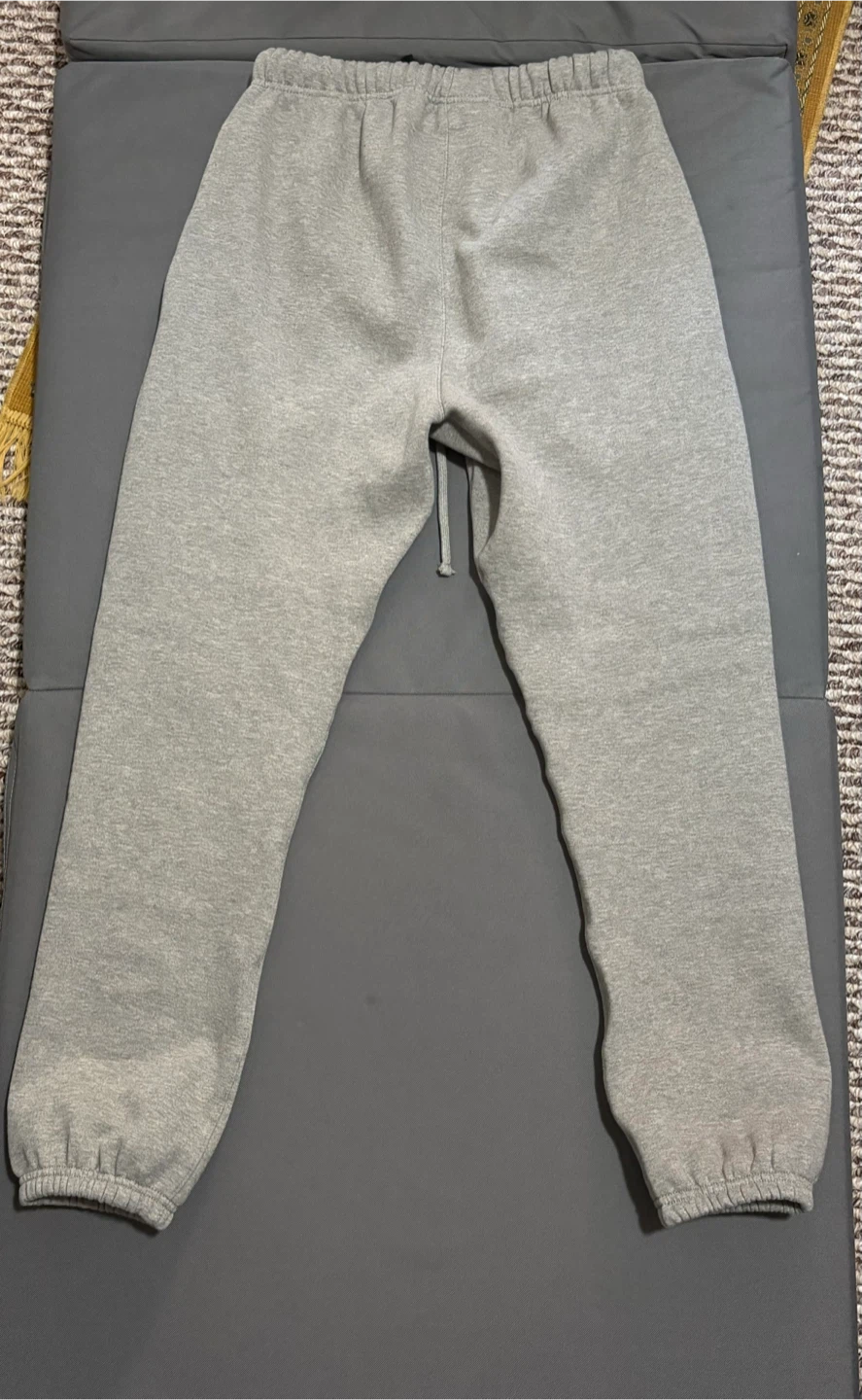 Essentials Fear of God Hoodie & Sweatpants Set - photo 3