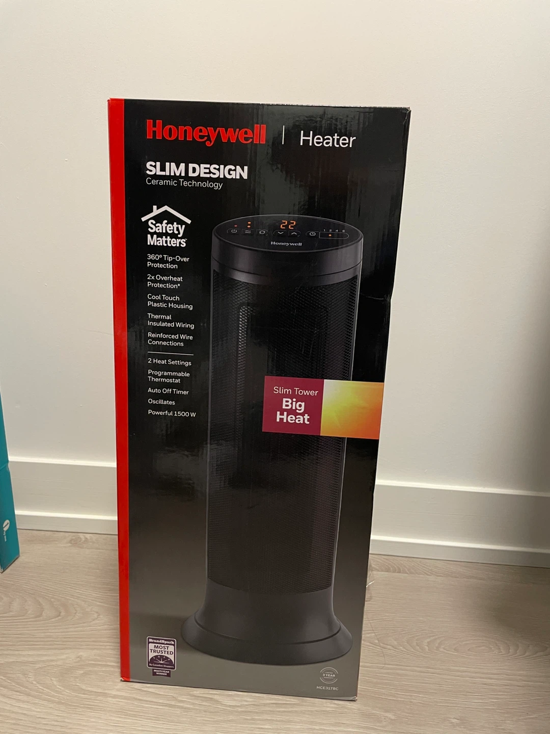 Honeywell HCE317BC Slim Ceramic Tower Heater