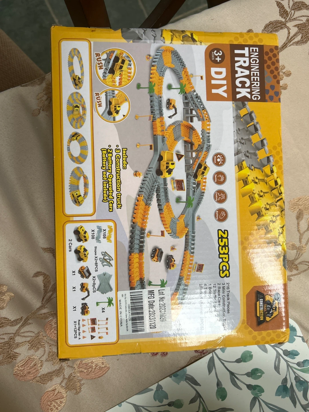 DIY Engineering Track 253 Pcs, 3+