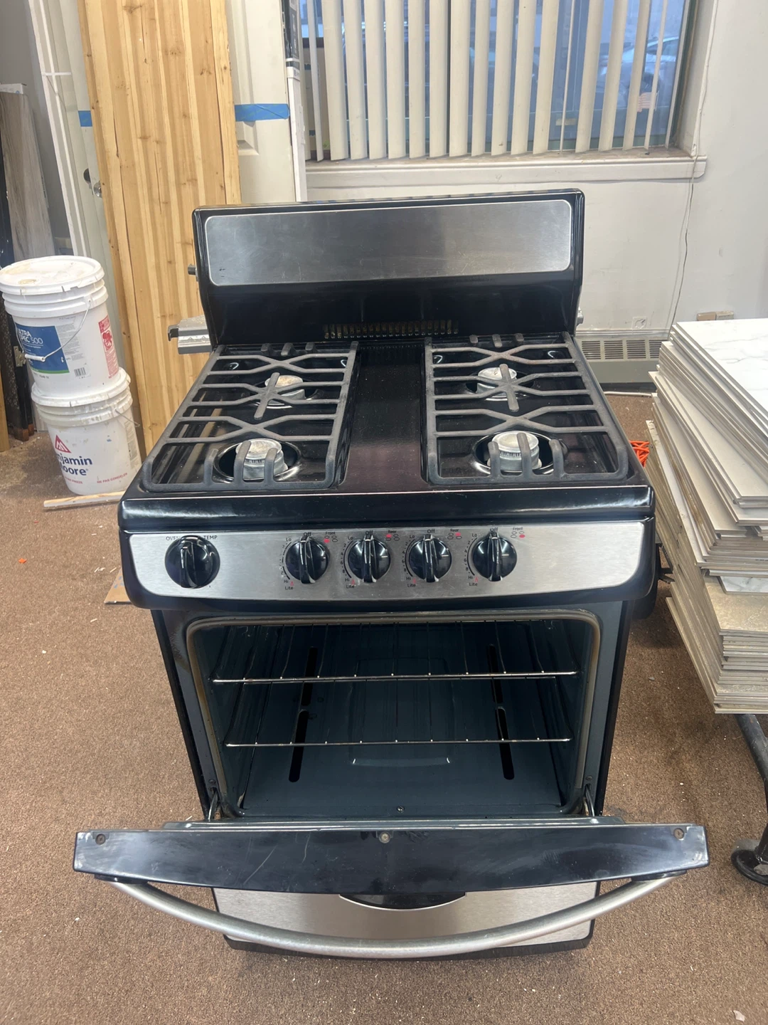 Gas Range Stove - Black and Stainless Steel - photo 2