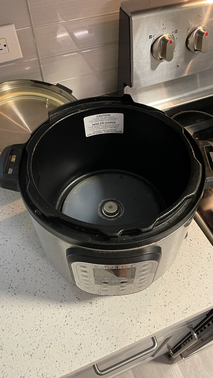 Instant Pot Pressure Cooker - photo 4