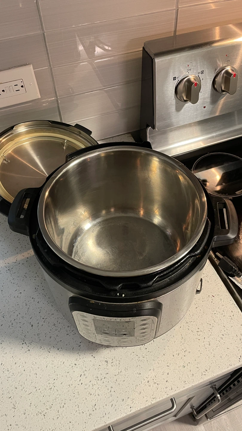 Instant Pot Pressure Cooker - photo 5