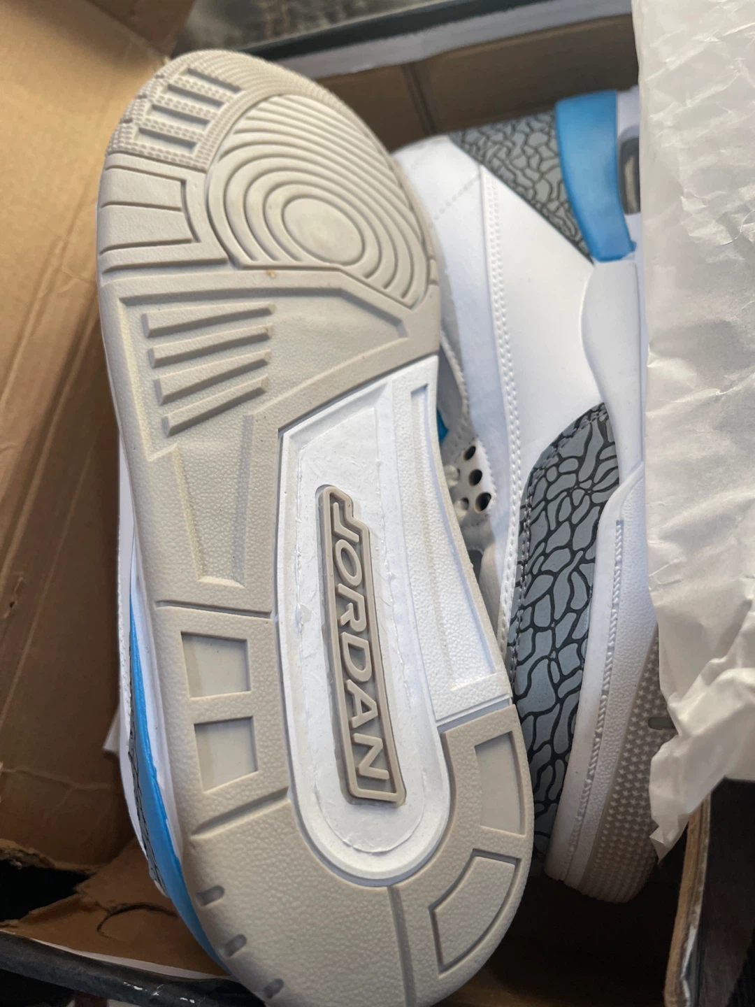 Jordan 3 Retro White/Blue Shoes - photo 3