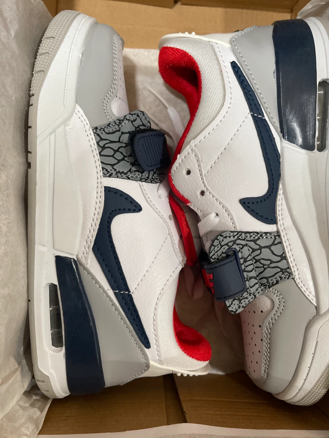 Nike Air Trainer 3 - White, Navy, Gray