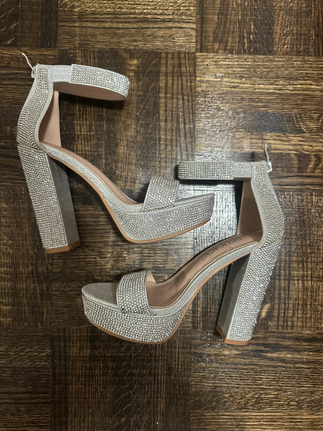 Delicacy Silver Heels - Size 5 - photo 2