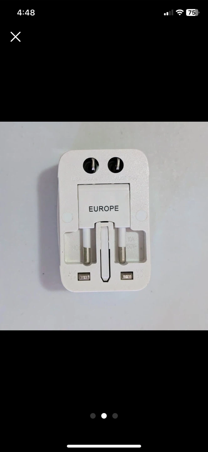 Compact Travel Universal Adaptor + Surge Protector - photo 3