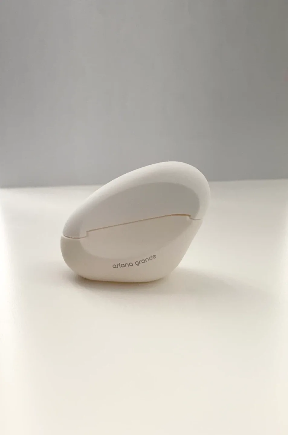 Ariana Grande MOD Vanilla Eau de Parfum 7.5 mL