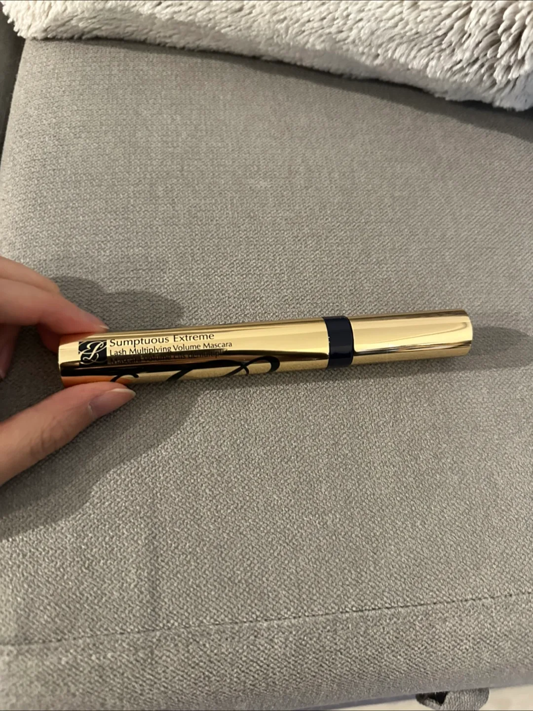 Estee Lauder Sumptuous Extreme Mascara