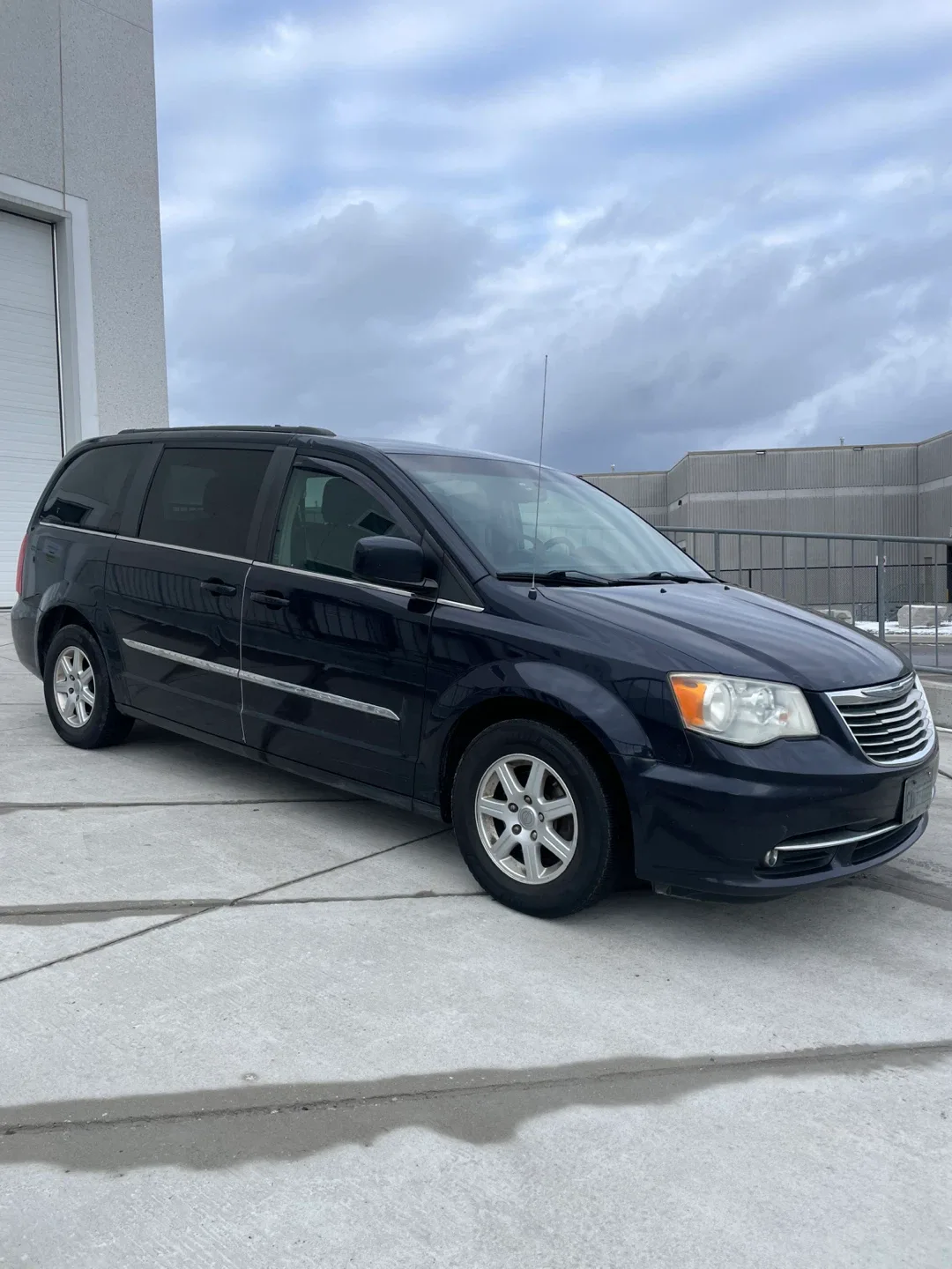 Town & Country w/Back up Camera & GPS