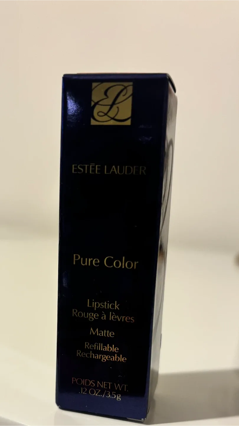 Estée Lauder Pure Color Lipstick - Matte 666 Wired Red