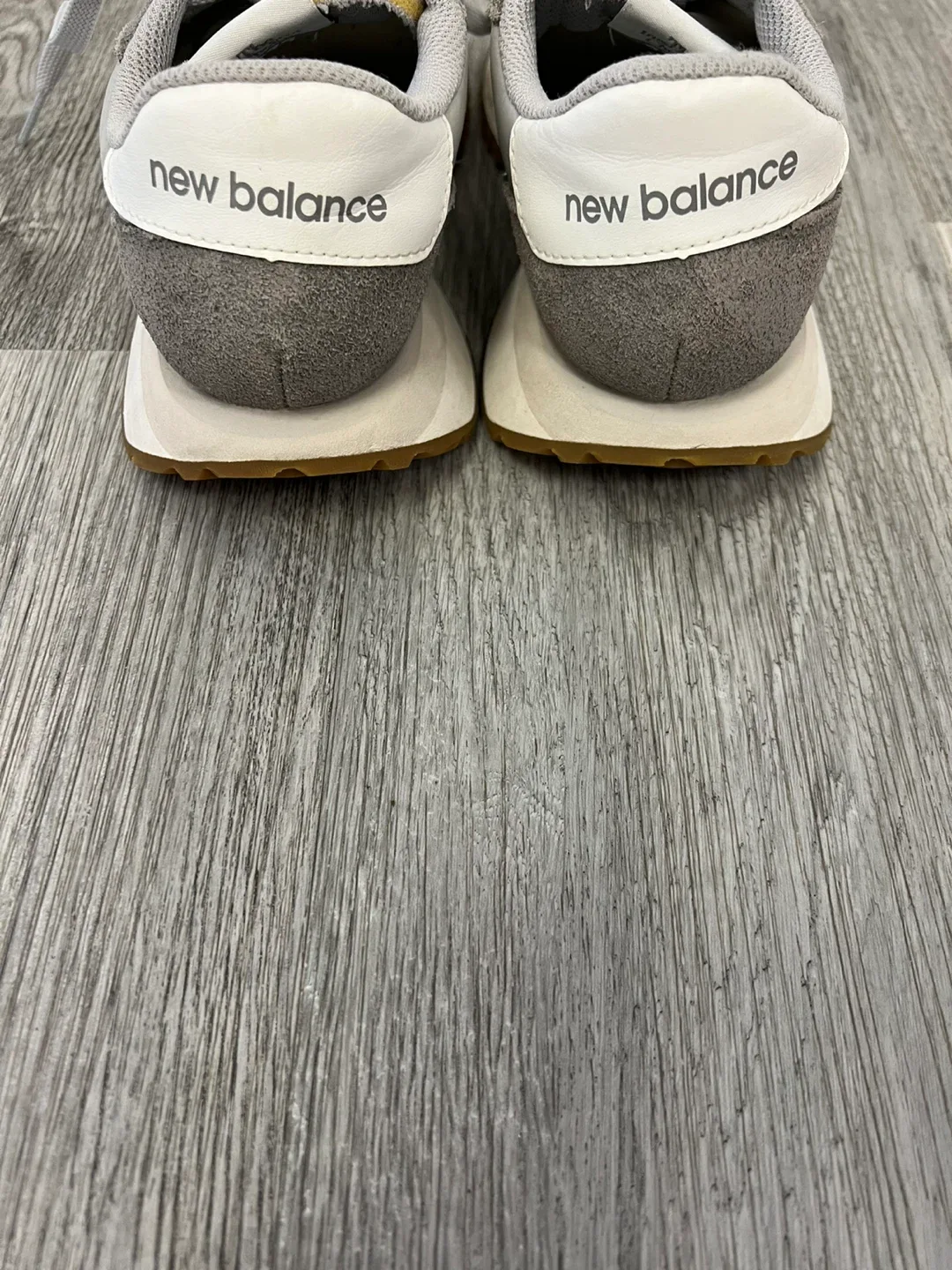 New Balance 237 Grey Sneakers