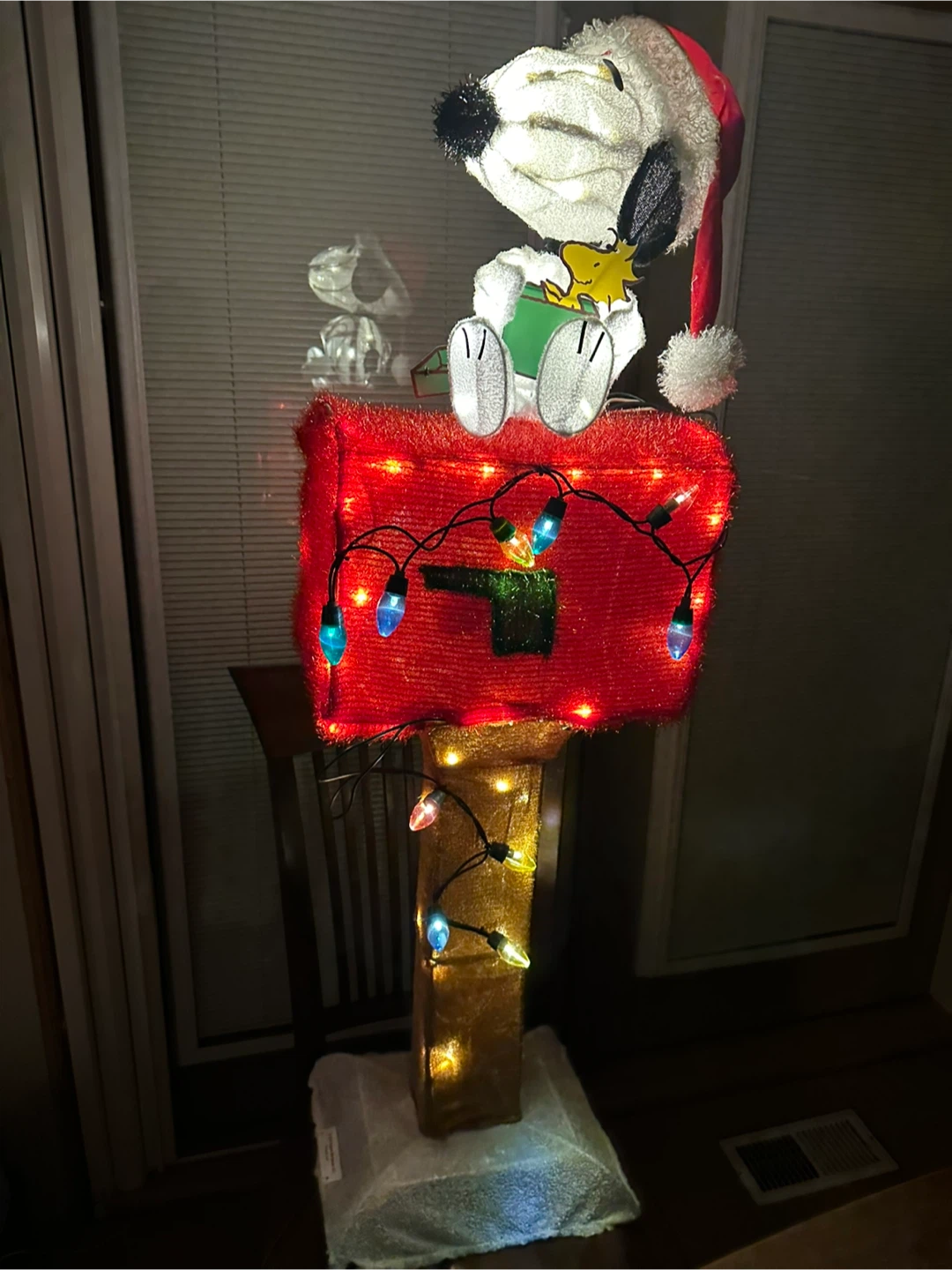 Animated Christmas Décor