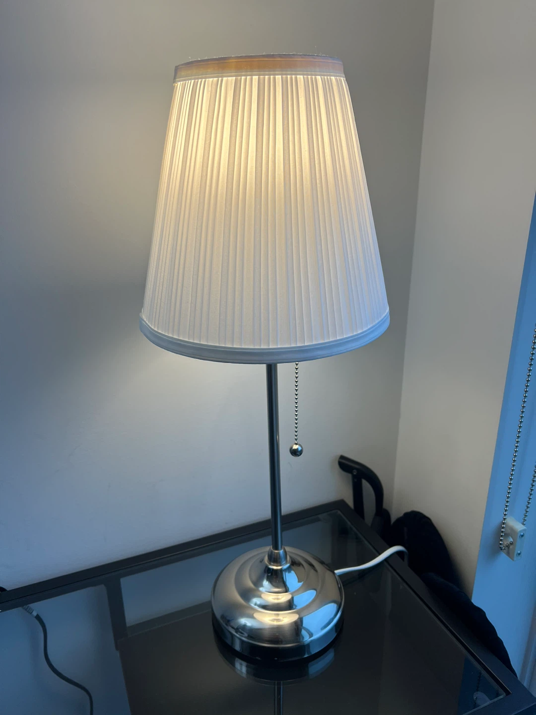 IKEA ÅRSTID Table Lamp with White Shade