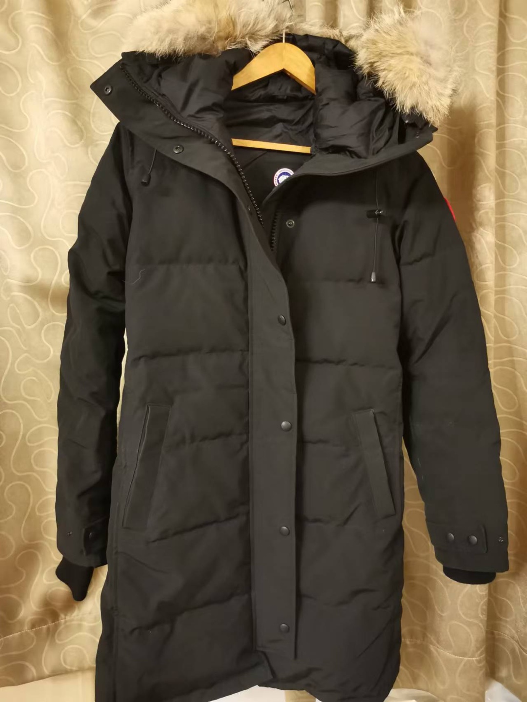 Canada Goose Shelburne Down Parka with Fur - Size M