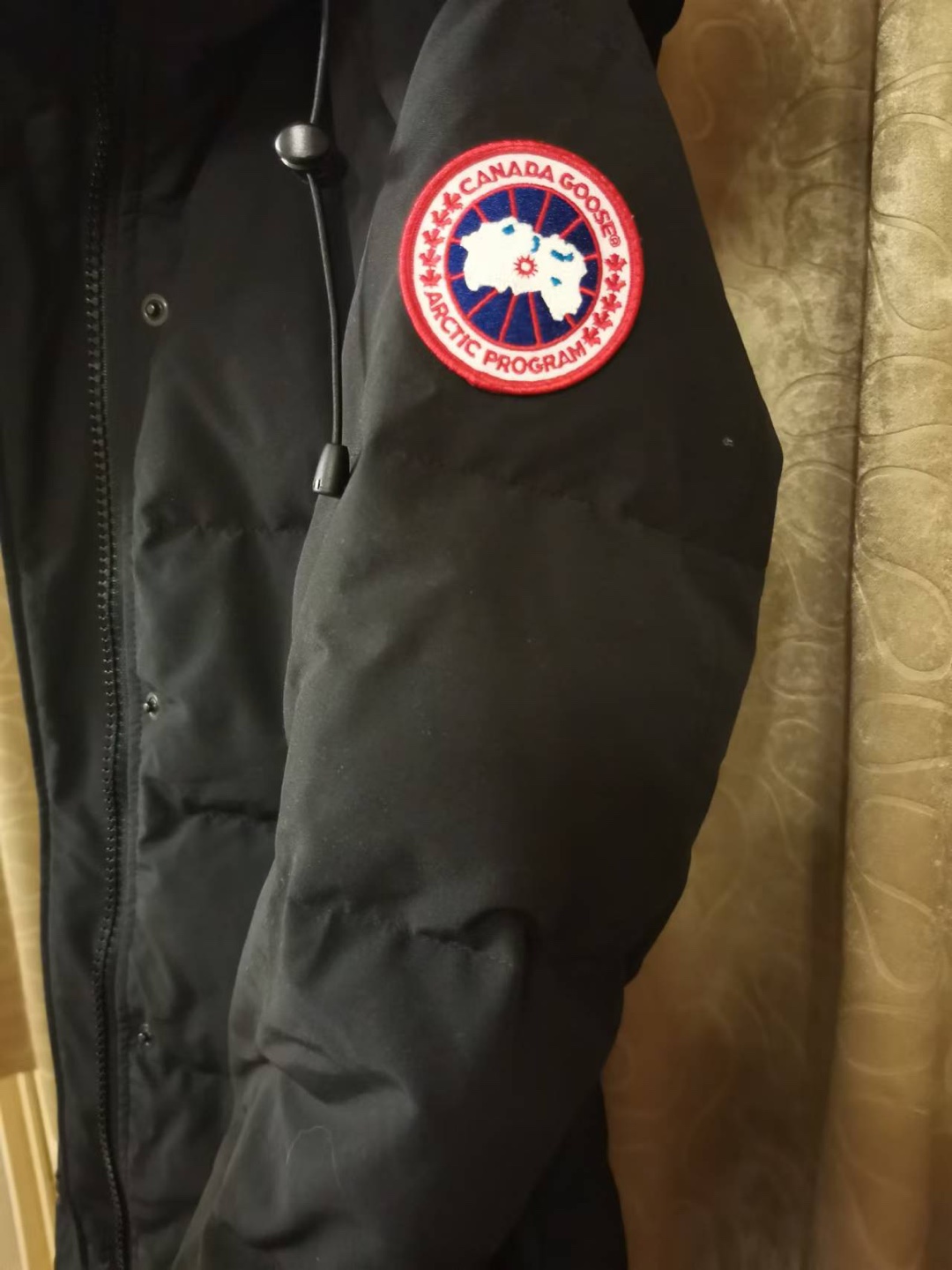 Canada Goose Shelburne Down Parka with Fur - Size M - photo 3